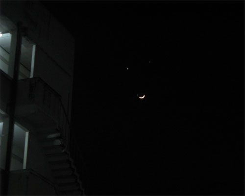 moon-jupiter-venus-triangle Moon, Jupiter and Venus form as a Traiangle Photo